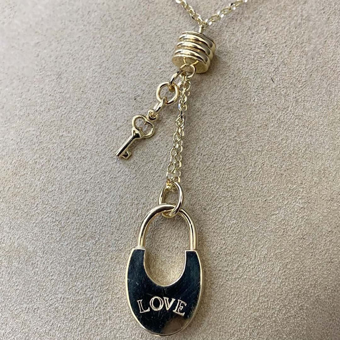 İthal Love Kilit Kolye Y00936