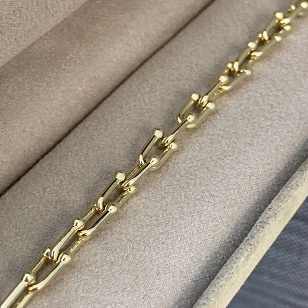 İthal Bileklik Y00940