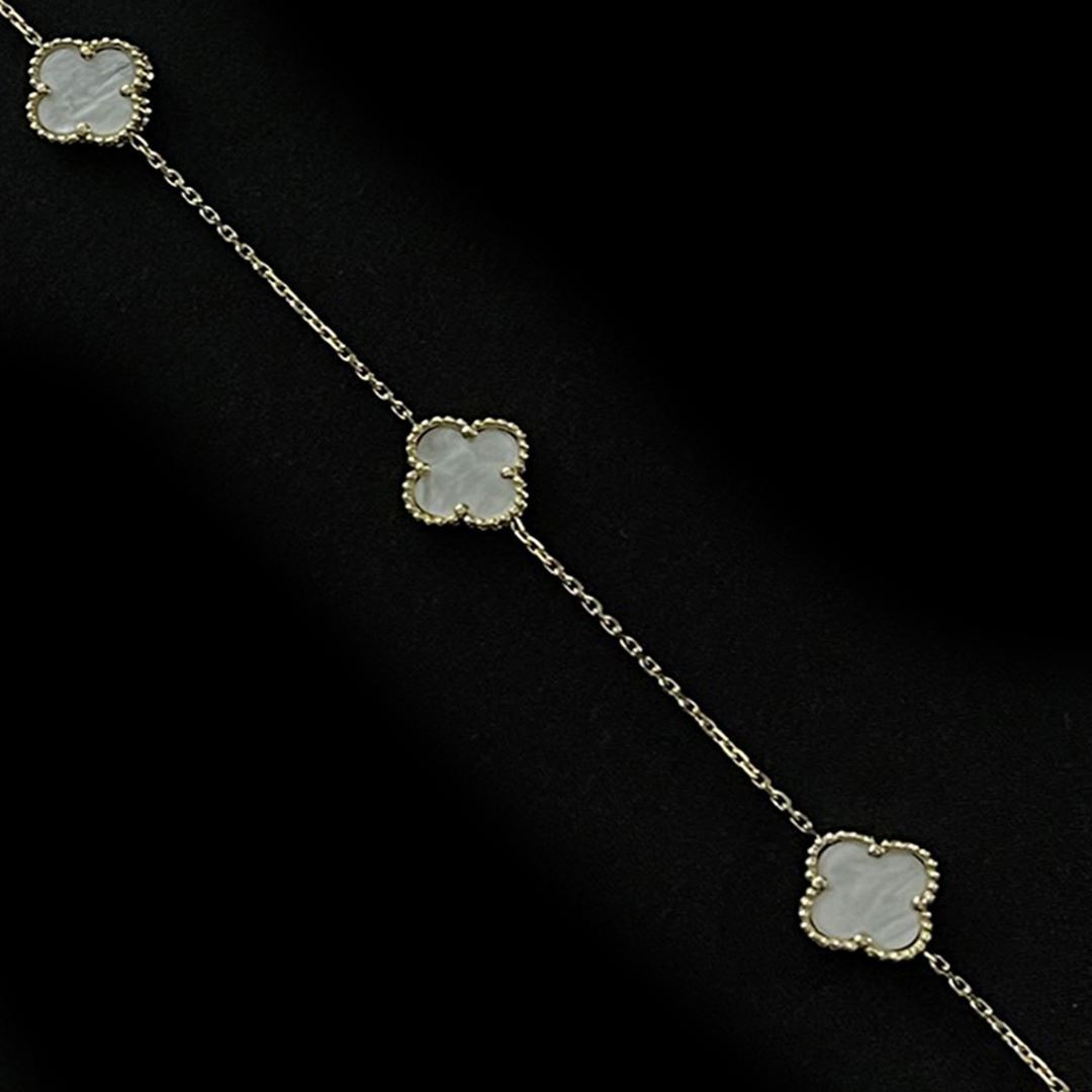 Beyaz Taşlı Yonca Bileklik BL0329