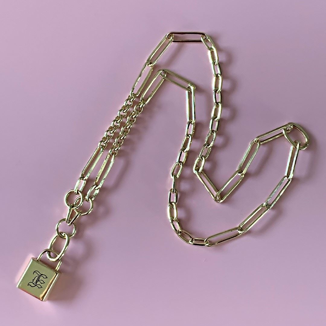 Harf Figürlü Kilit Kolye GK007