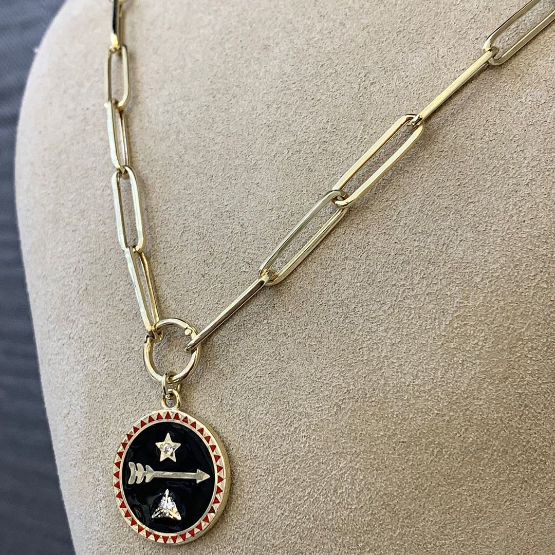 Siyah Mineli Hedef Kolye GK010