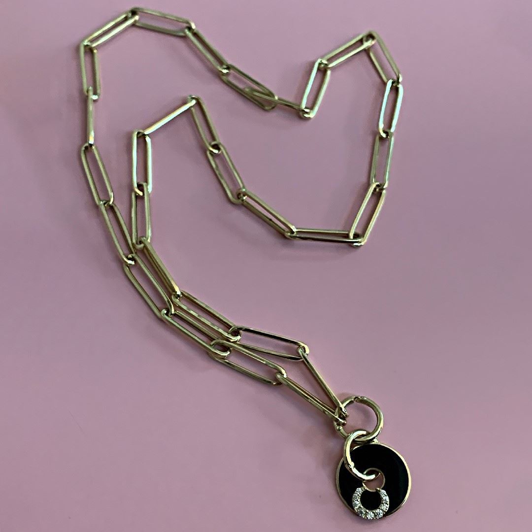 Siyah Mineli Ay Figür Kolye GK012