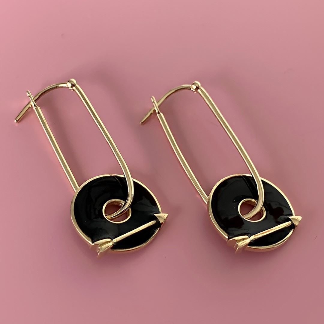 Siyah Mineli Hedef Küpe GK028