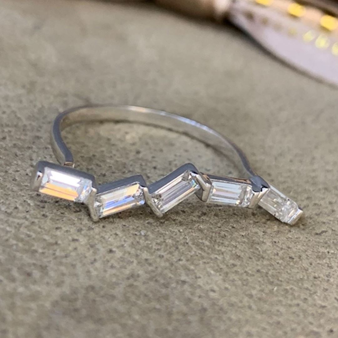 Baget Taşlı Yüzük Y00594