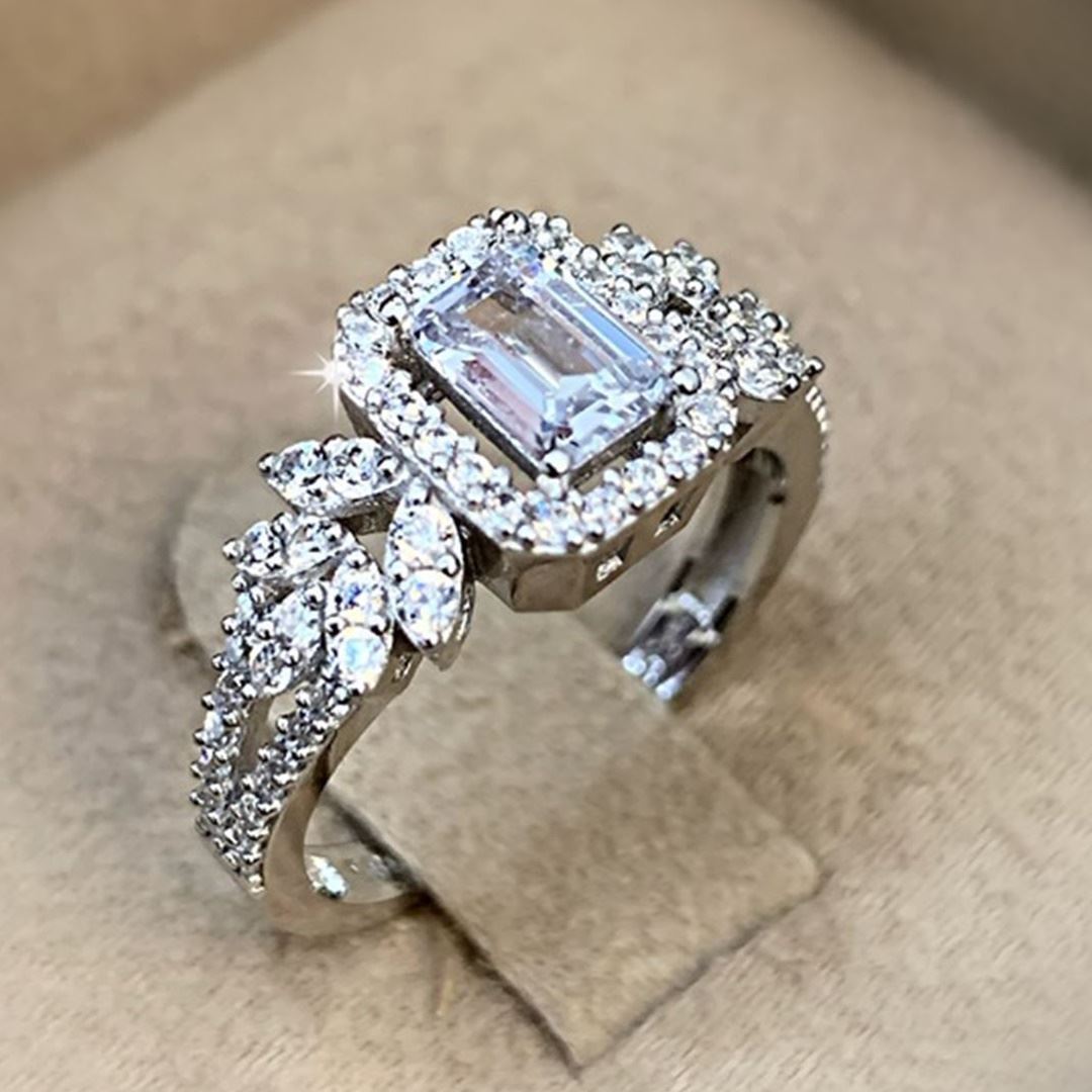 Altın Taşlı Yüzük Y00744