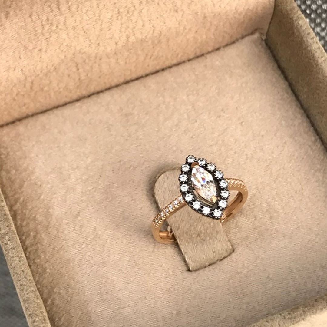 Elmas Model Altın Yüzük Y00843