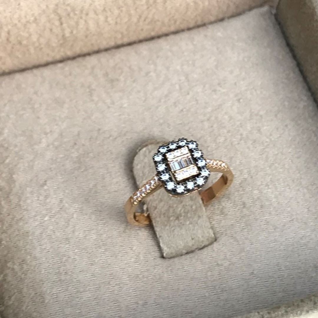 Elmas Model Altın Yüzük Y00844