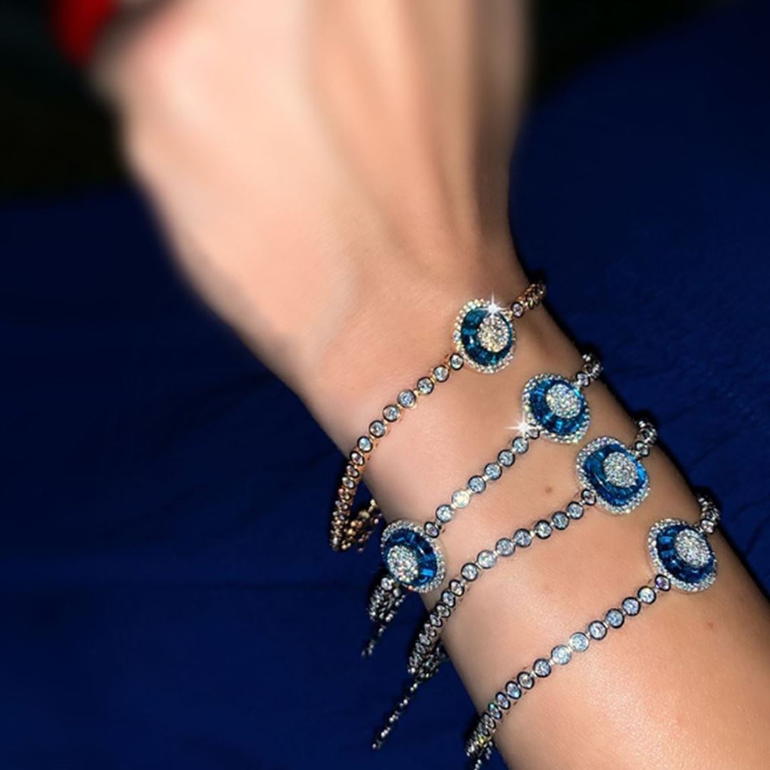 Mavi Boncuklu Taşlı Bileklik Y00021