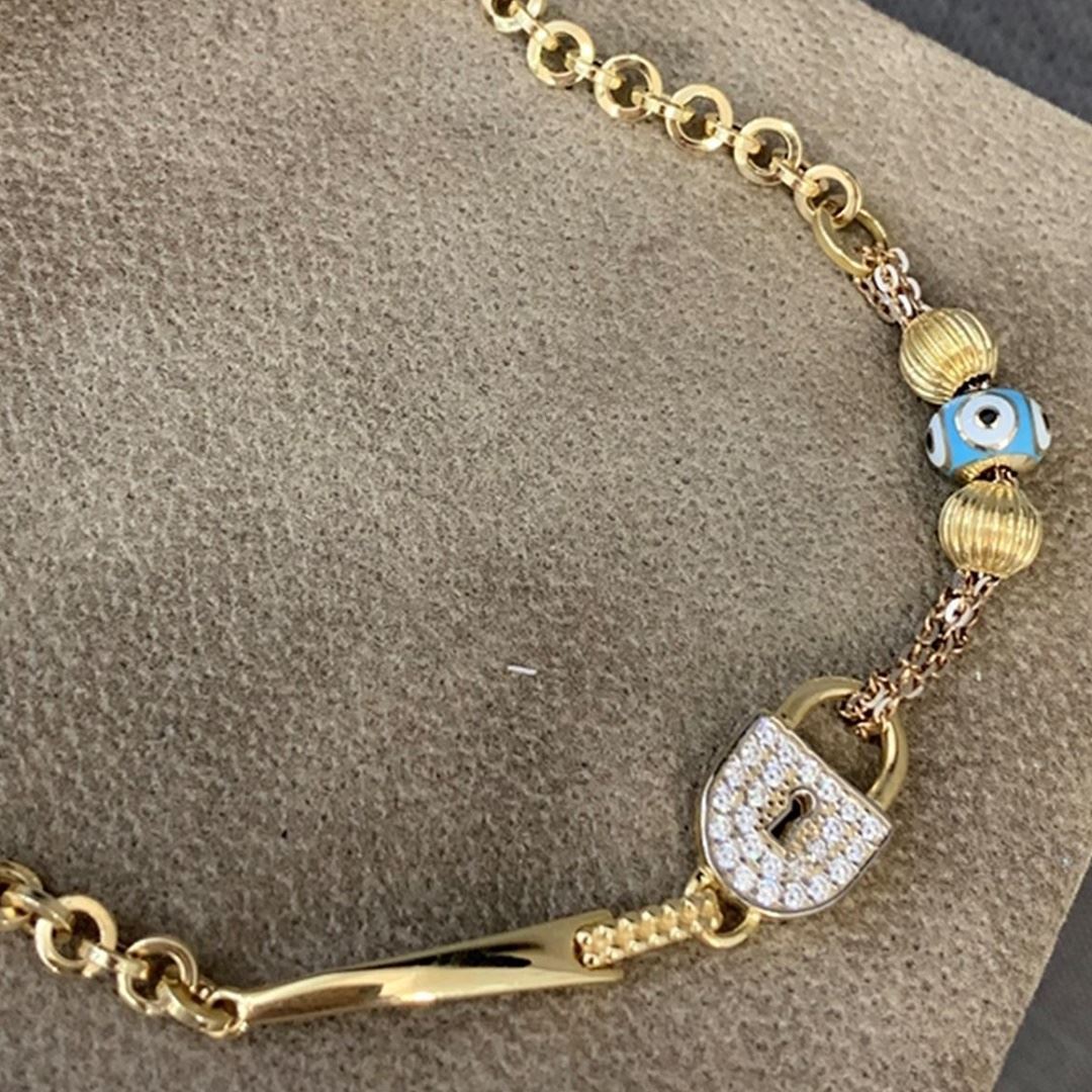 Kilit Model Cetaş Bileklilk Y00553