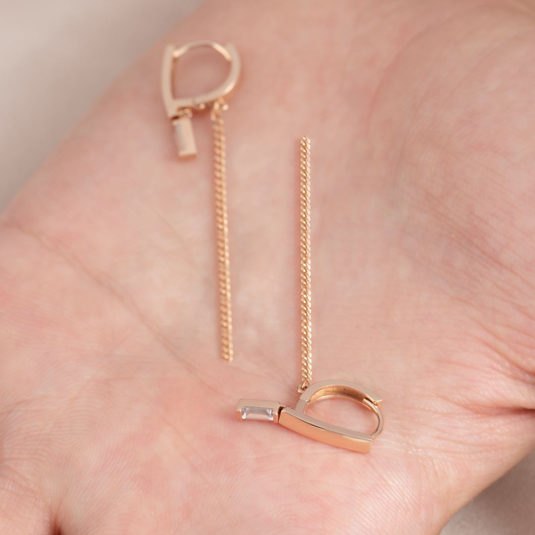 Bagetto Baget Zincir Sallantılı Altın Küpe PI0152