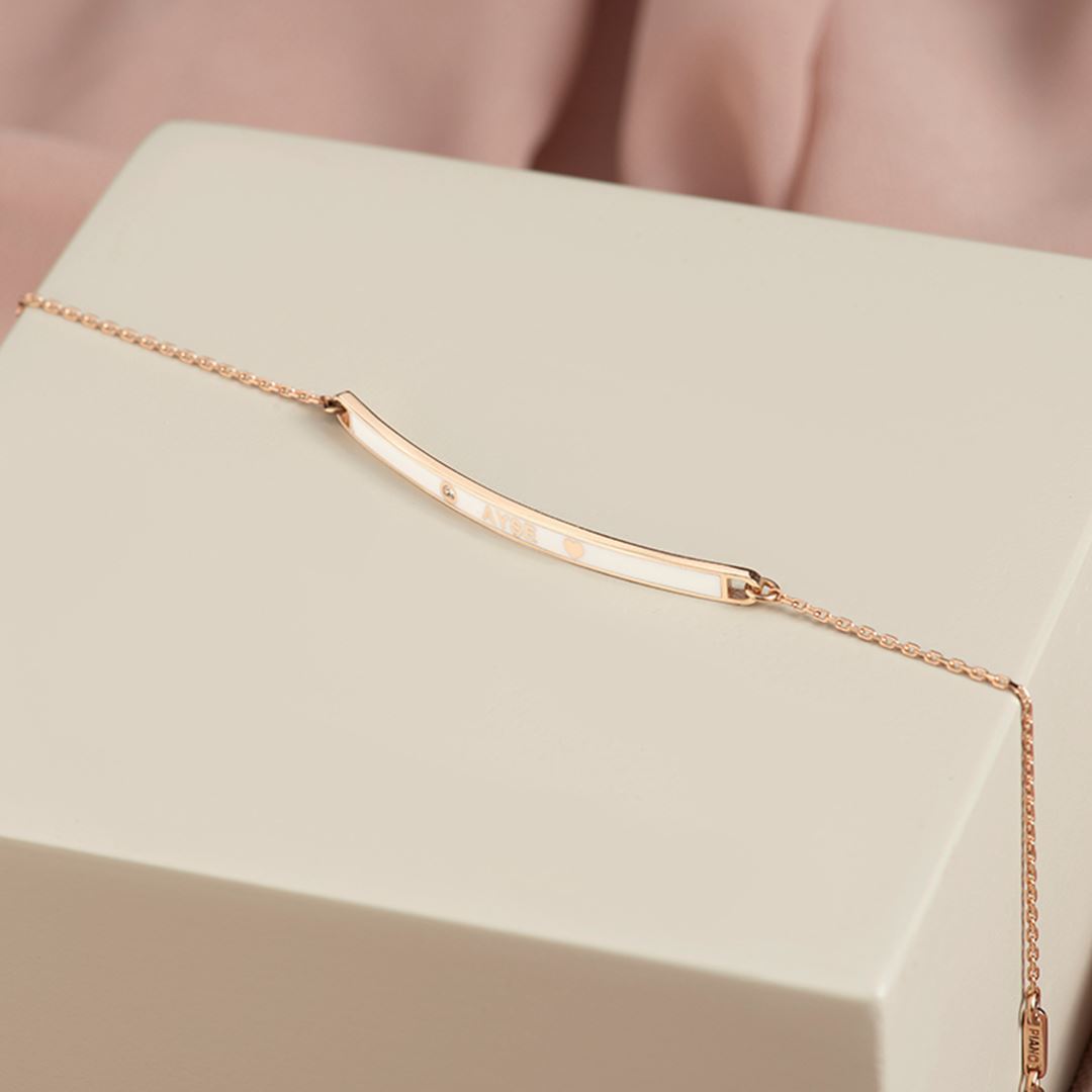 Rhythm İsim Mineli Altın Bileklik PI0148