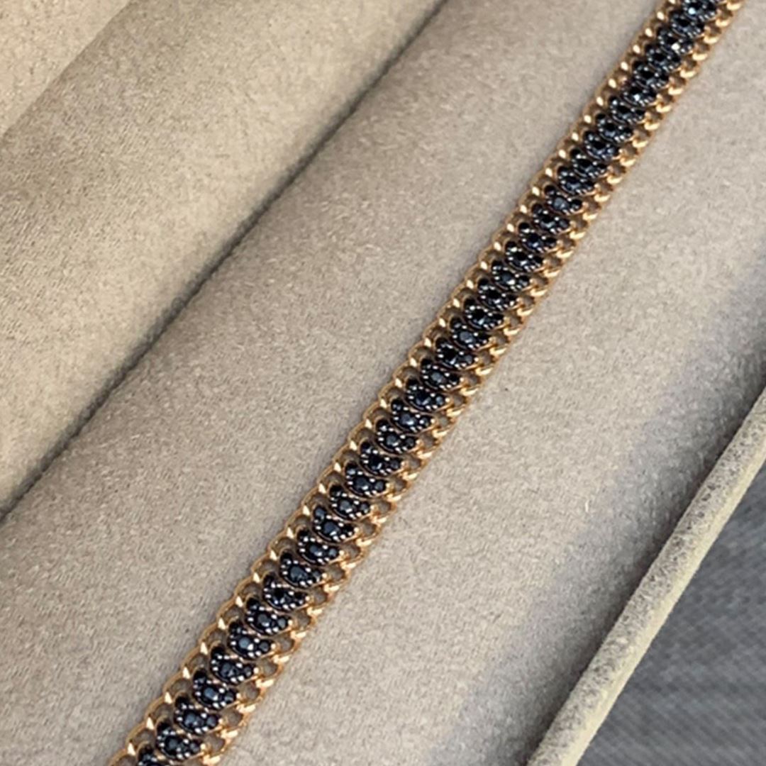 Siyah Taşlı Bileklik Y00407