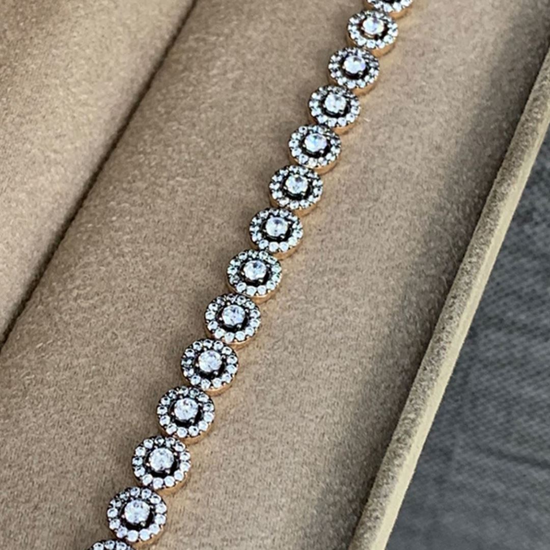 Su Yolu Çiçek Bileklik Y00442