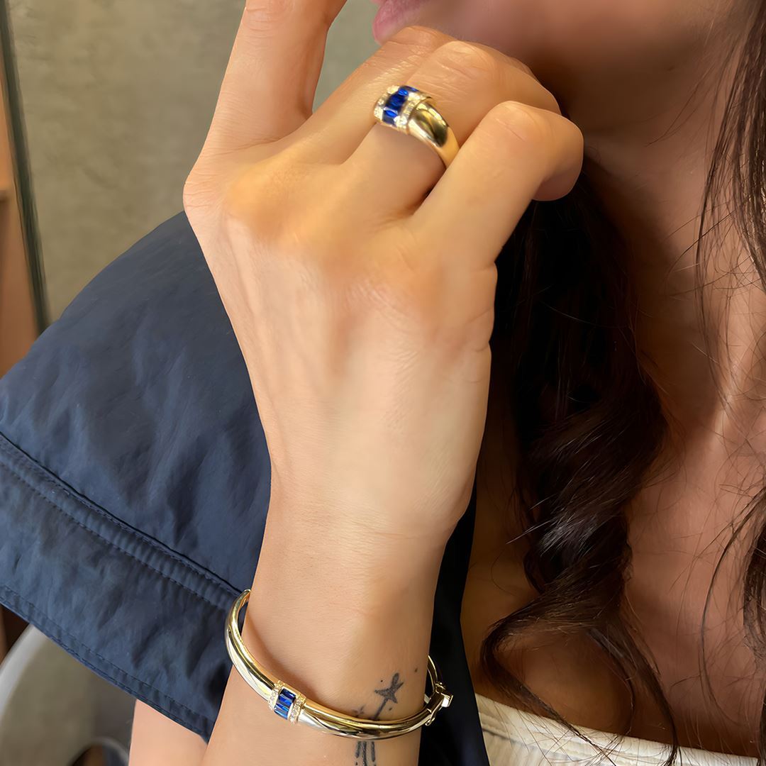 Lacivert Taş Detaylı Altın Yüzük A0031