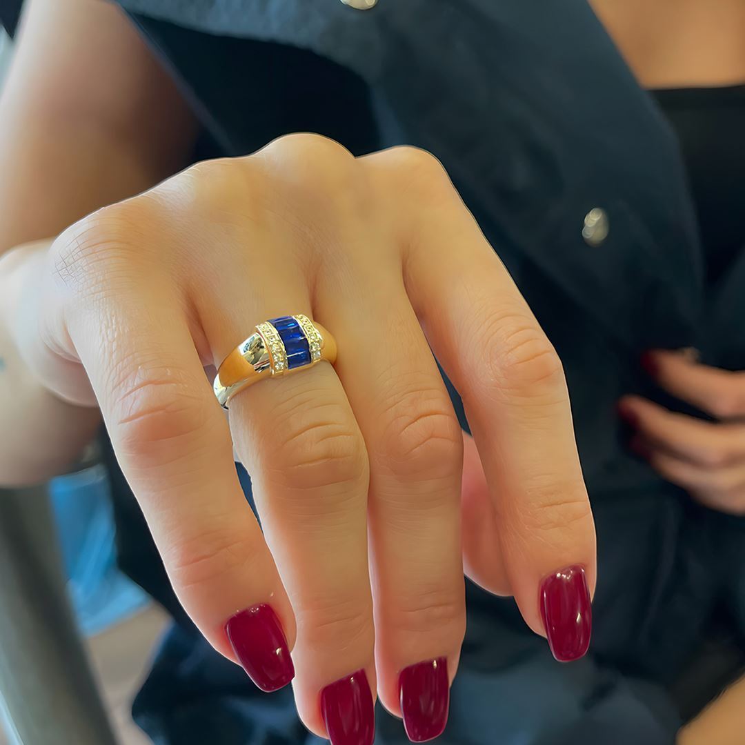 Lacivert Taş Detaylı Altın Yüzük A0031