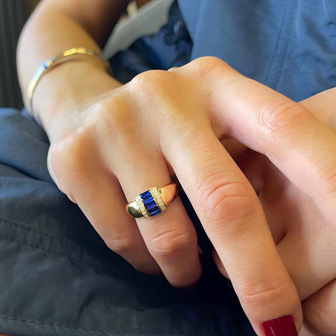 Lacivert Taş Detaylı Altın Yüzük A0031