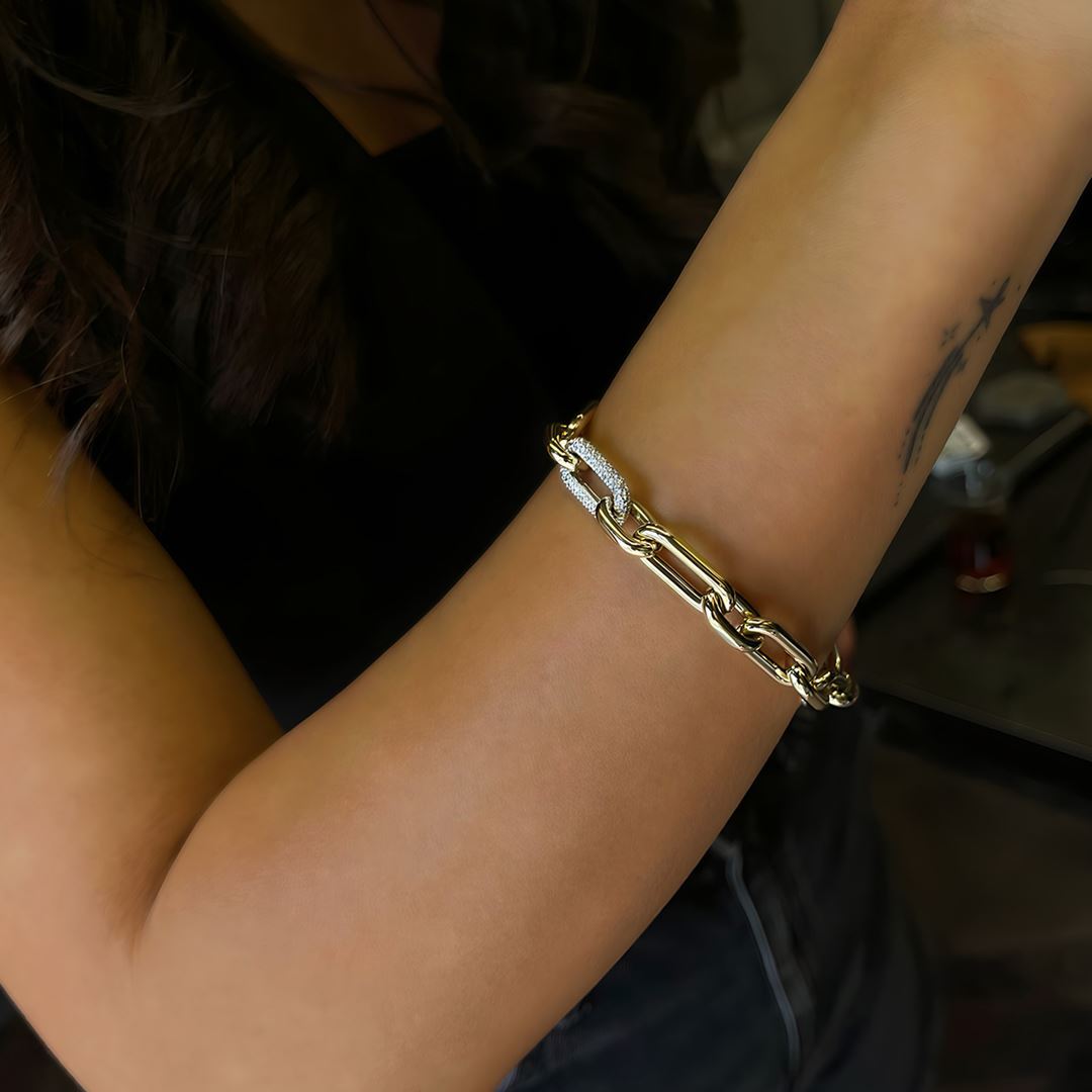 Taş Detaylı İthal Bileklik A0044