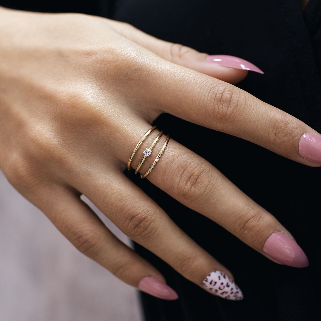 Üç Sıra Tektaş Yüzük Y01071