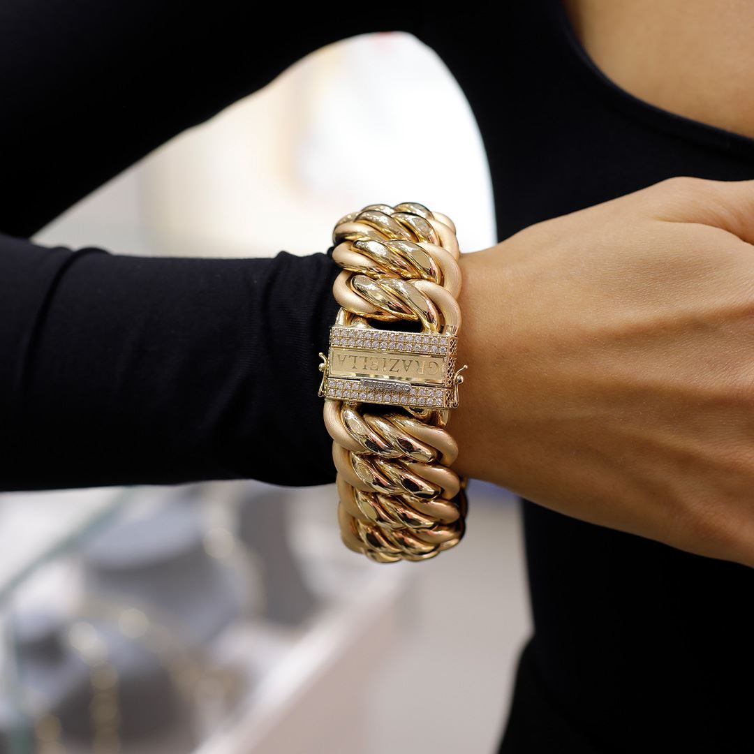 İthal Gurmet Bileklik AA0005