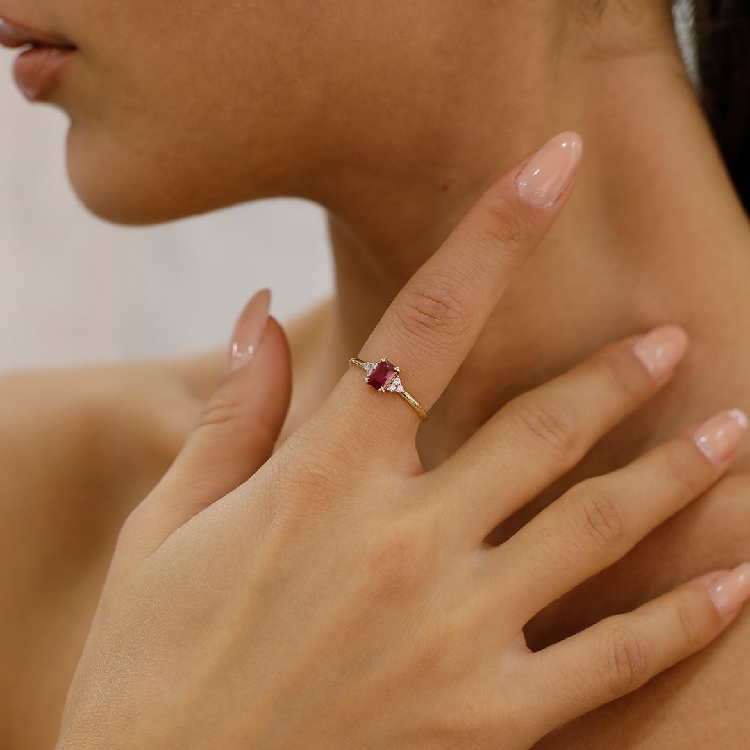 Minimal  Üç taş Yüzük AA0030