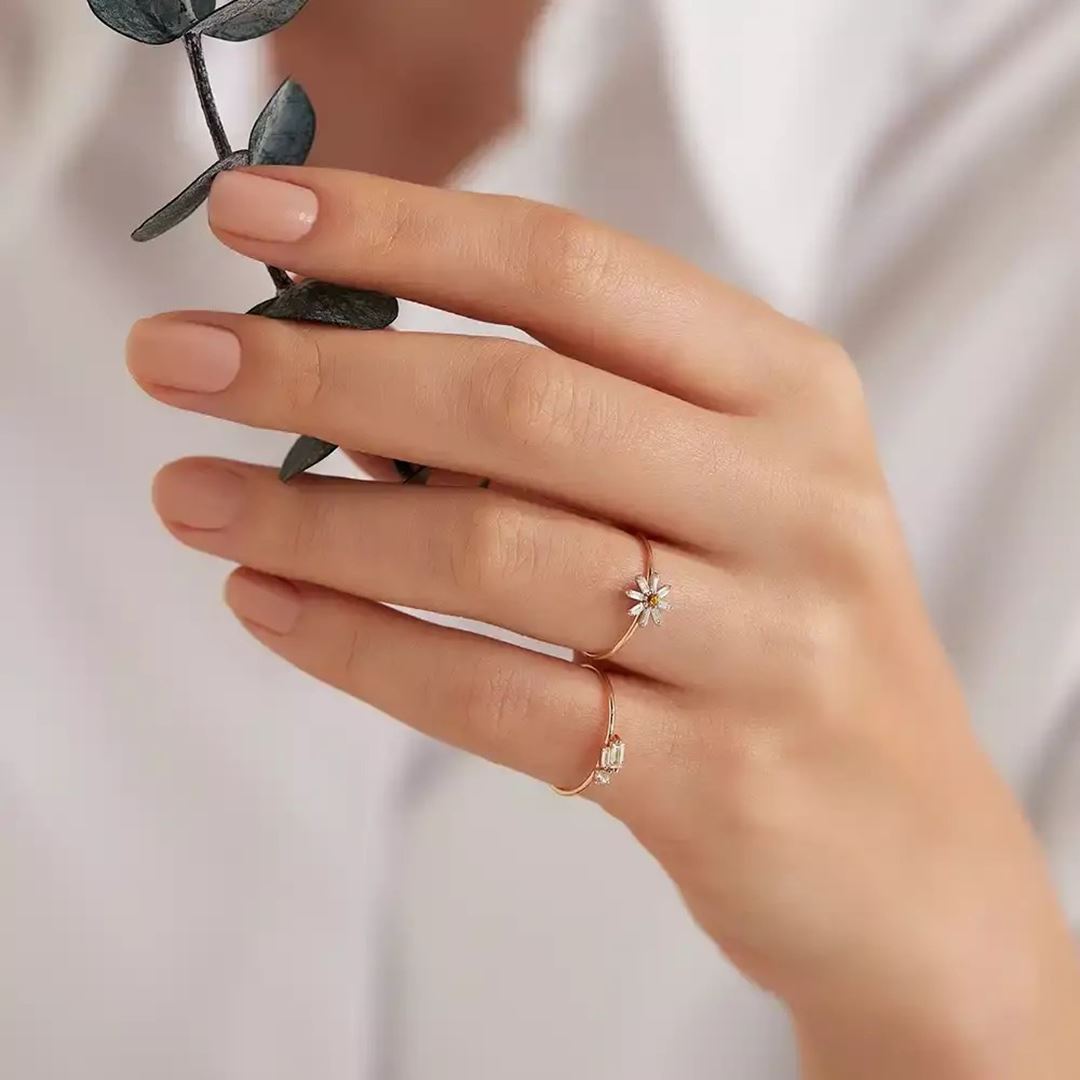 0.15 CT Safir ve Pırlanta Taşlı Rose Altın Yüzük