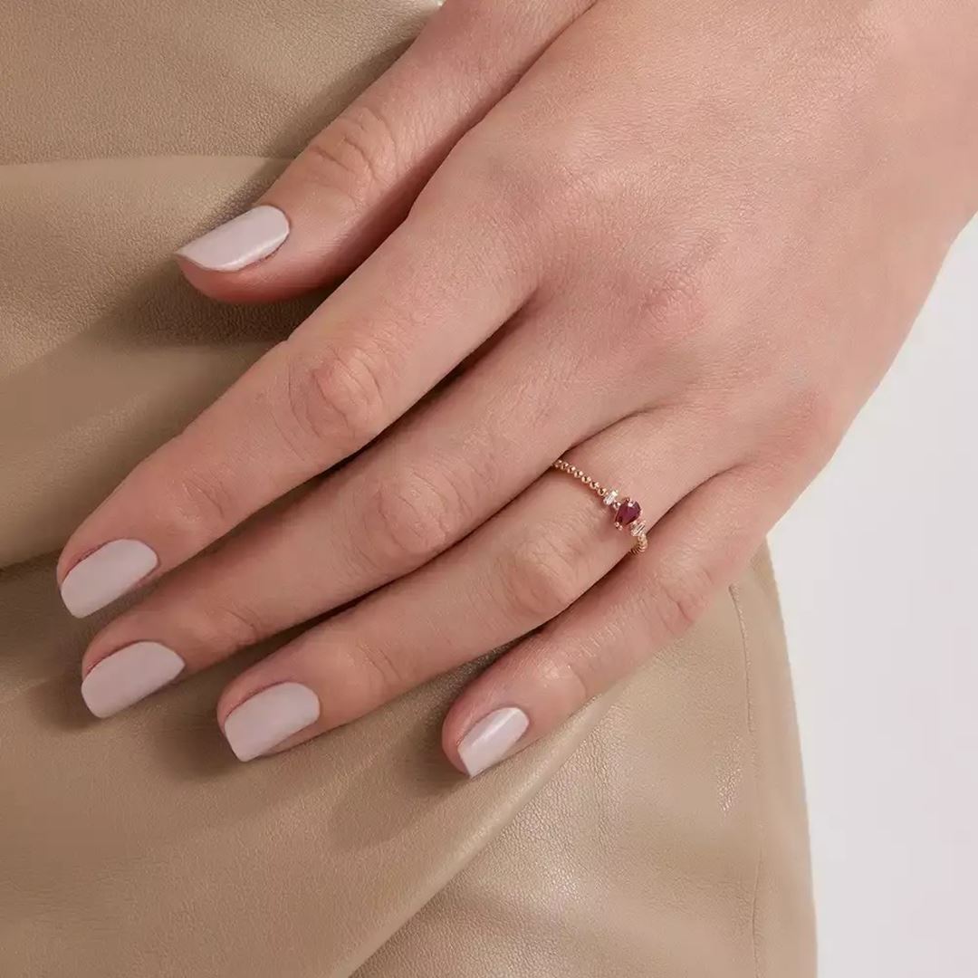 0.30 CT Yakut ve Pırlanta Taşlı Rose Altın Yüzük