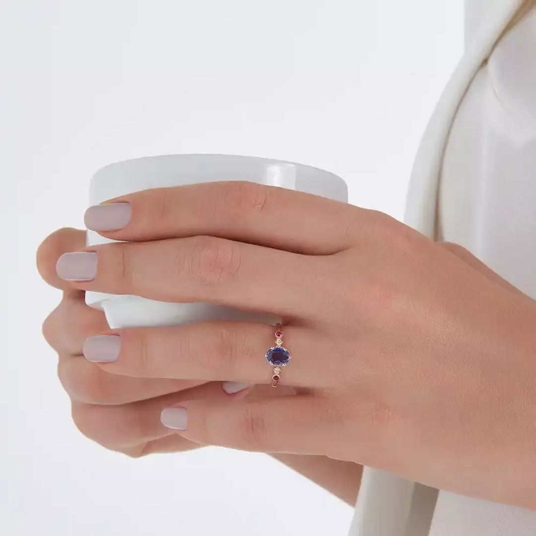 1.01 CT Blue Safir ve Pırlanta Taşlı Rose Altın Yüzük