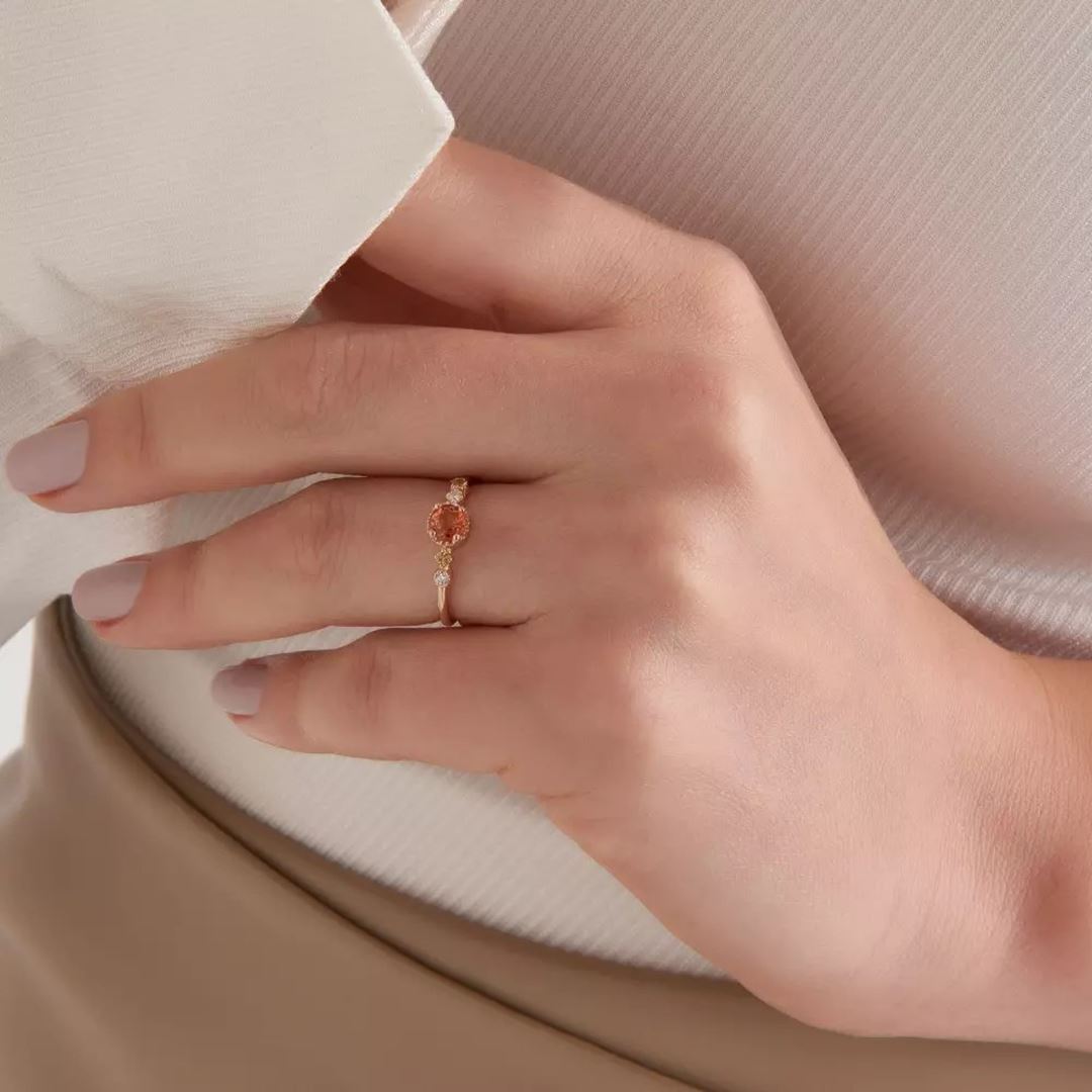 Fleshy Pırlanta ve Multicolor Safir Taşlı Rose Altın Yüzük