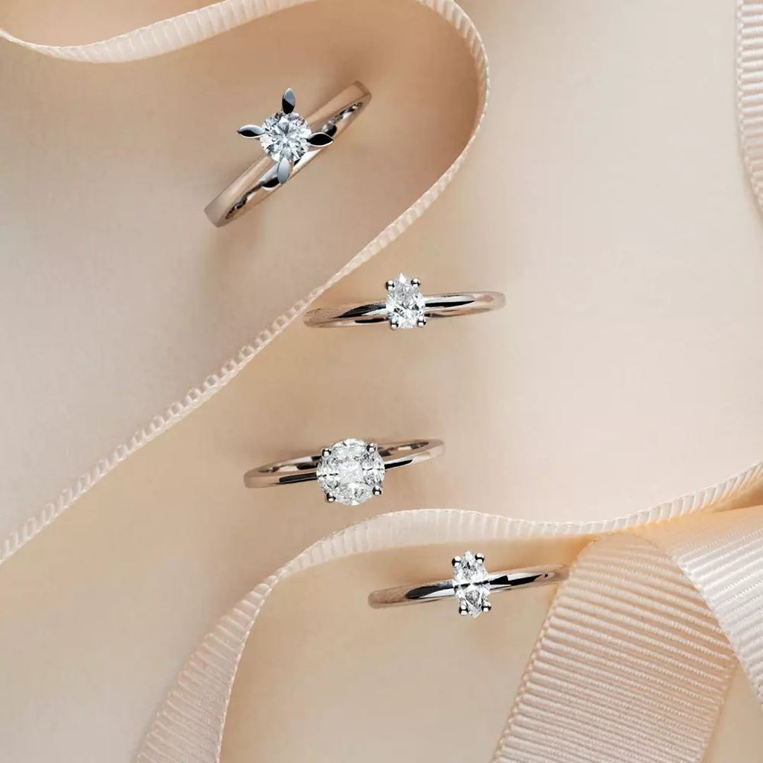 0.30 CT Damla Kesim Pırlanta Tektaş Yüzük