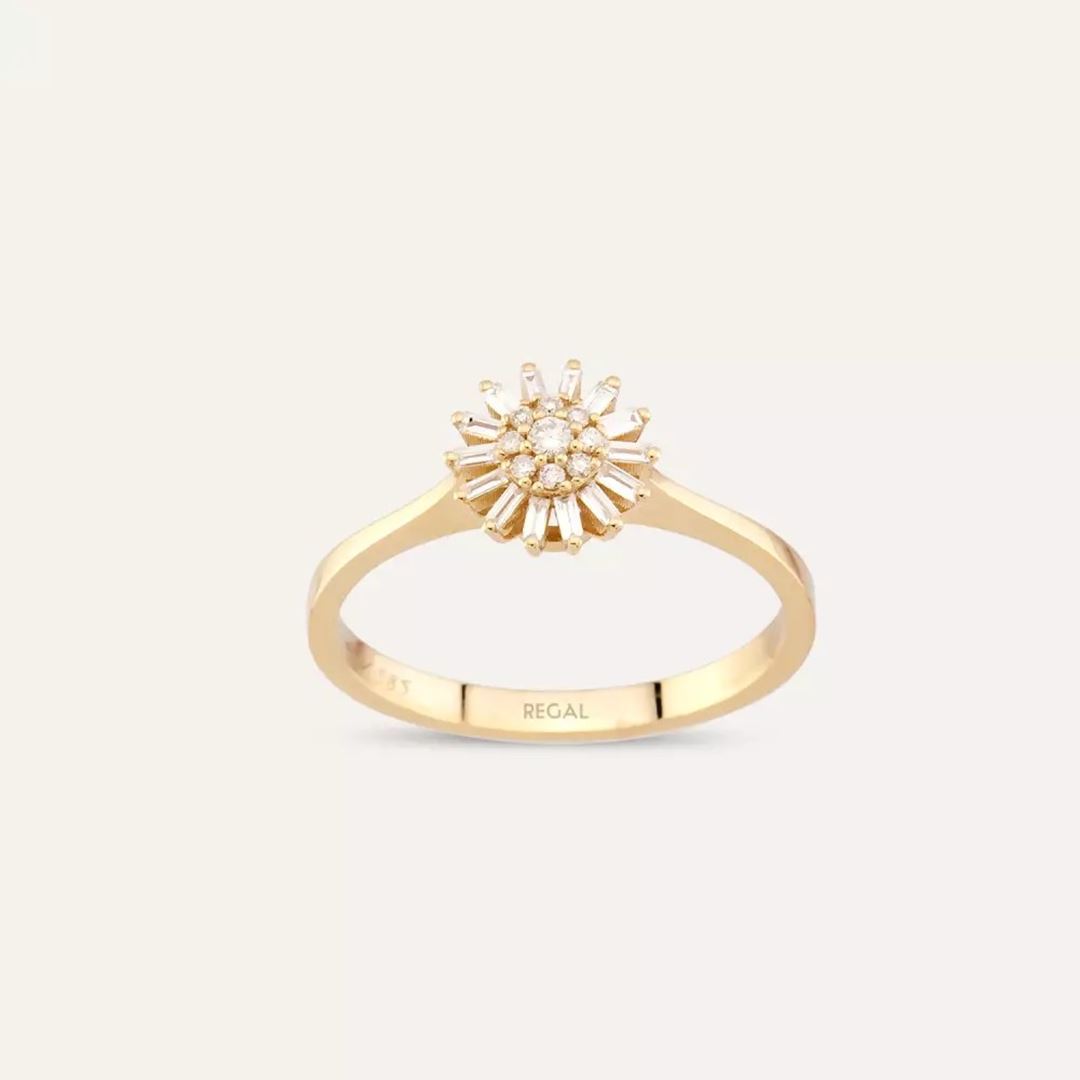 Shiny Baget Kesim Pırlanta Taşlı Sarı Altın Yüzük