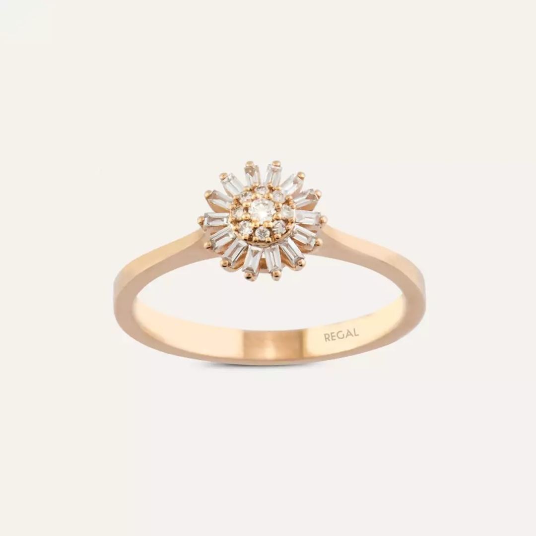 Shiny Baget Kesim Pırlanta Taşlı Rose Altın Yüzük