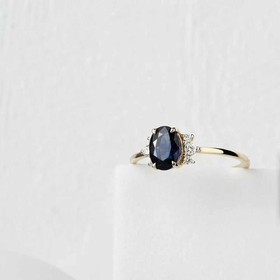 1.43 CT Dark Blue Safir ve Pırlanta Taşlı Sarı Altın Yüzük