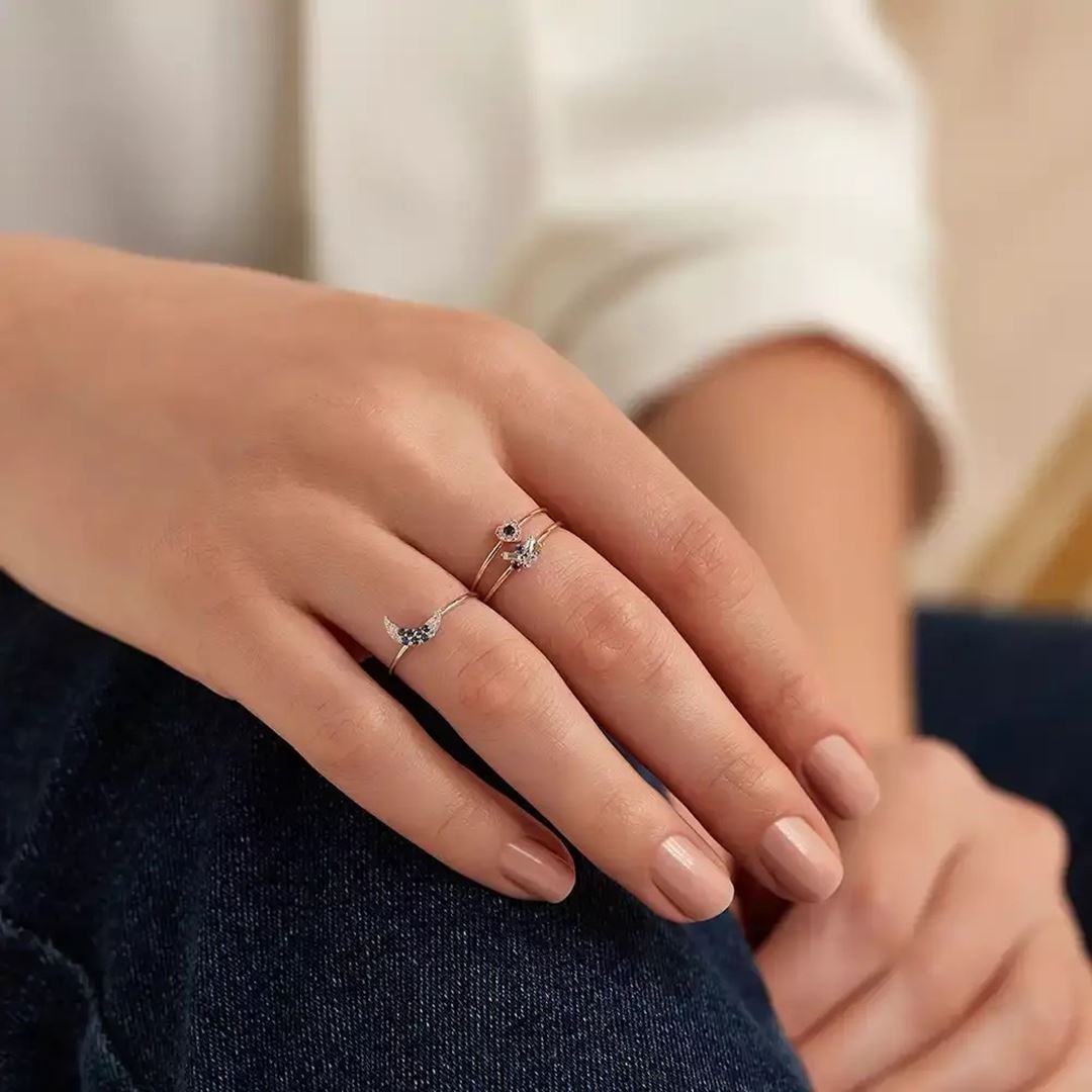 Moon 0.09 CT Blue Safir ve Pırlanta Taşlı Beyaz Altın Yüzük