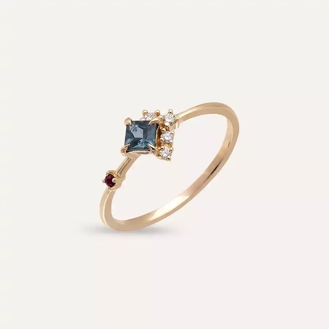 0.38 CT Multicolor Safir ve Yakut Taşlı Rose Altın Yüzük