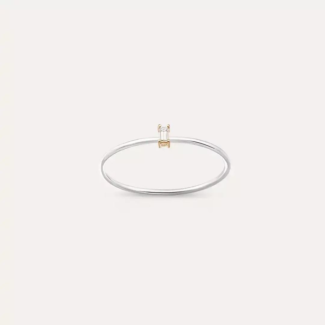 Solid 0.05 CT Baget Pırlanta Taşlı Yüzük