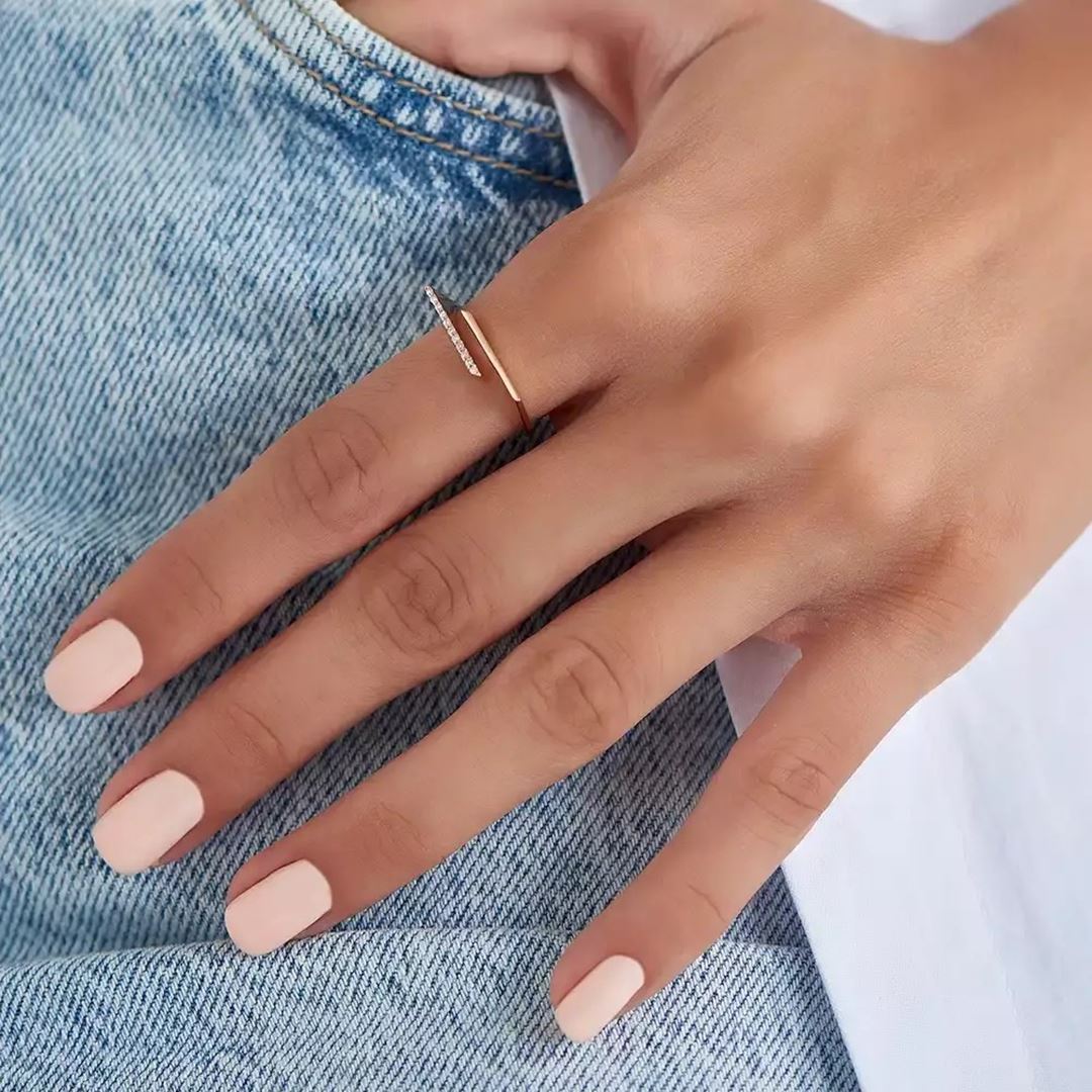 Linear 0.05 CT Pırlanta Taşlı Rose Altın Yüzük