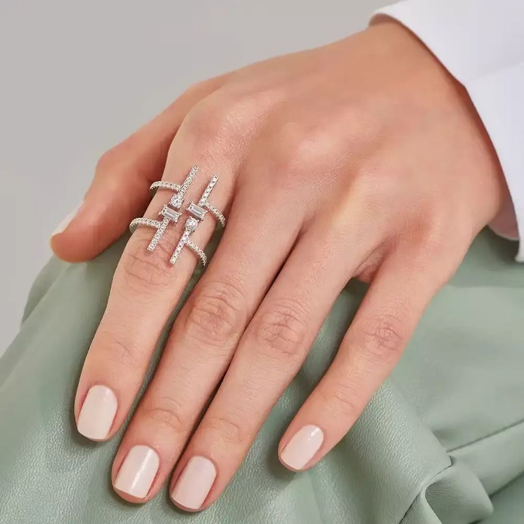 0.87 CT Baget Pırlanta Taşlı Beyaz Altın Yüzük