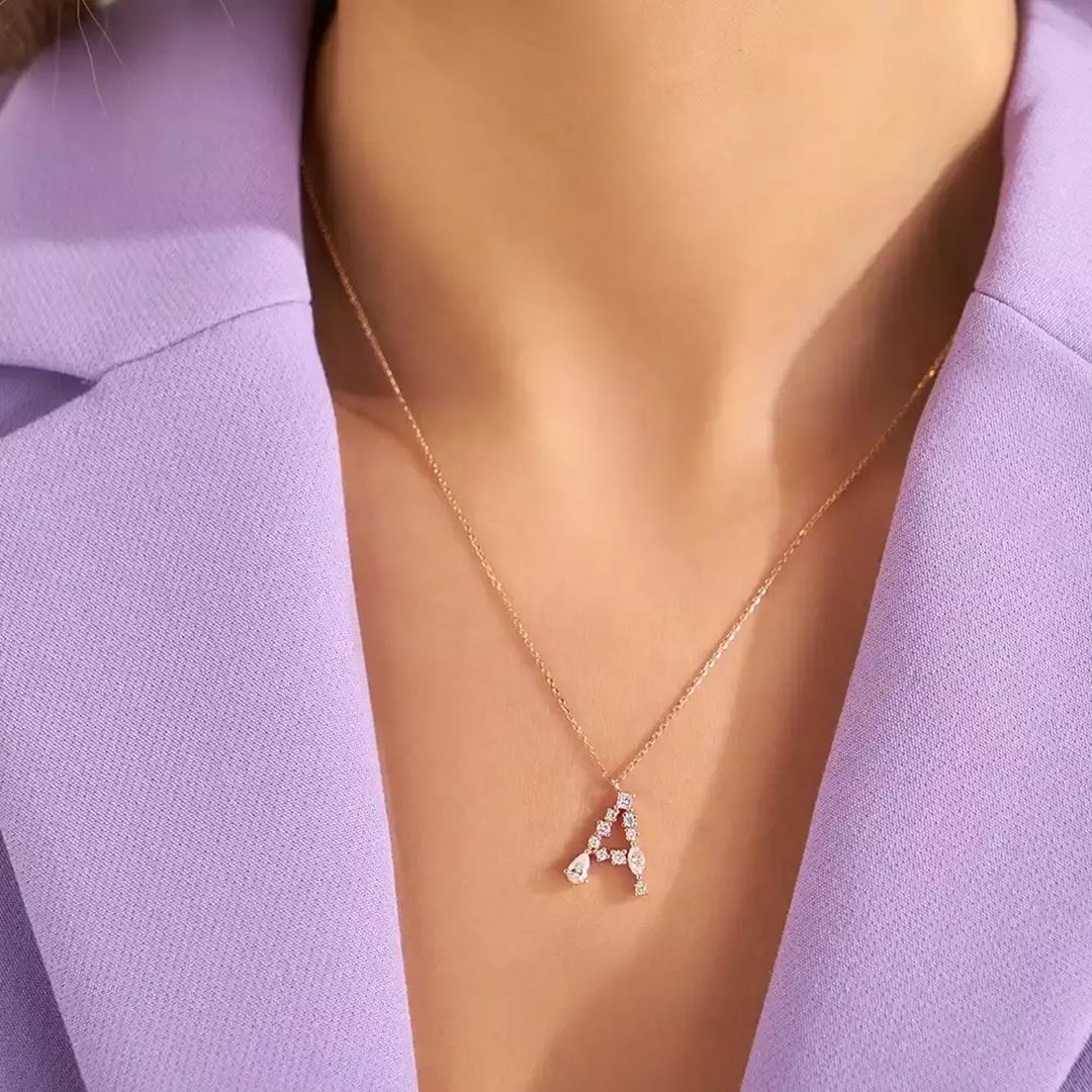 A Harf 0.53 CT Pırlanta Taşlı Rose Altın Kolye