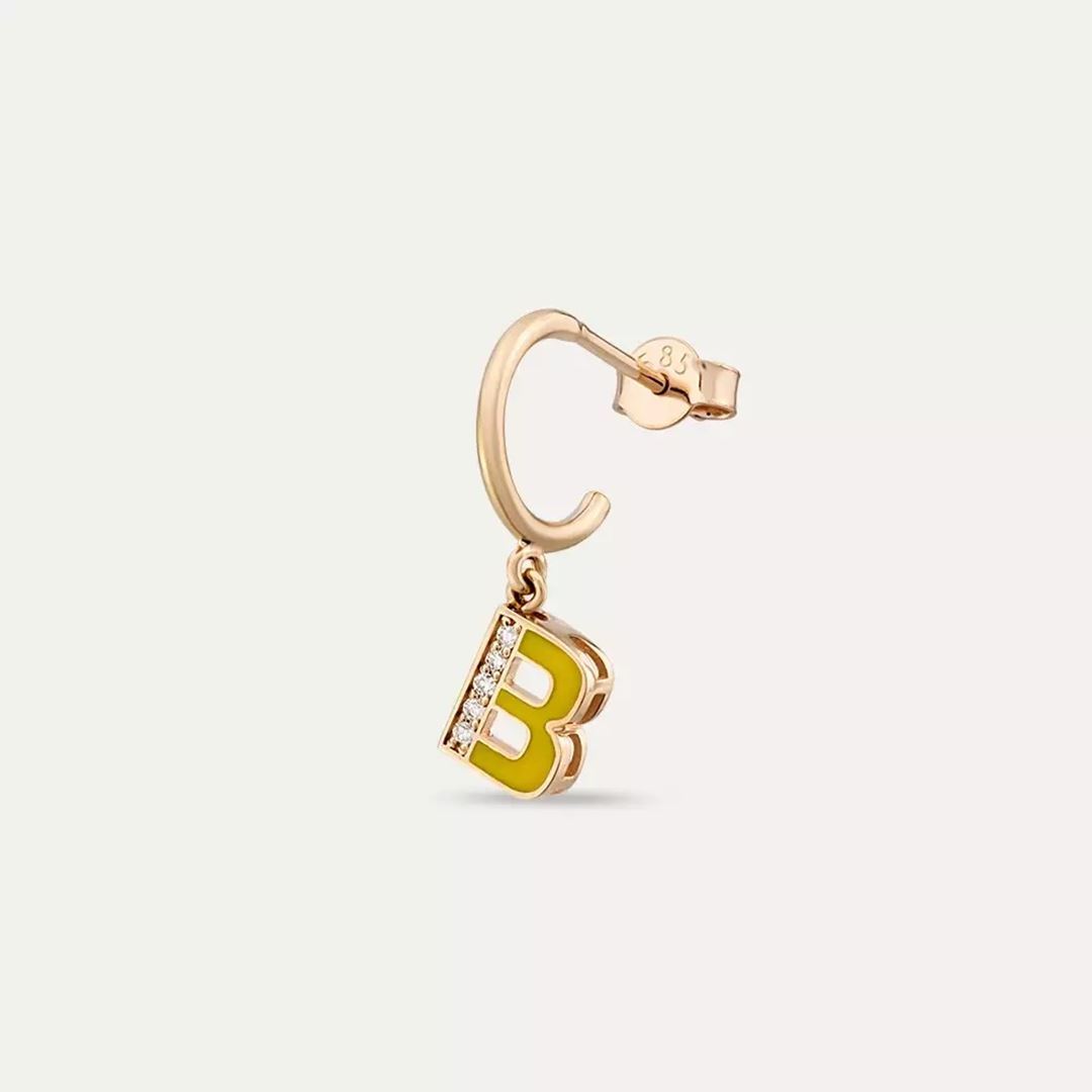 B Harf Sarı Mineli ve Pırlanta Taşlı Tek Küpe