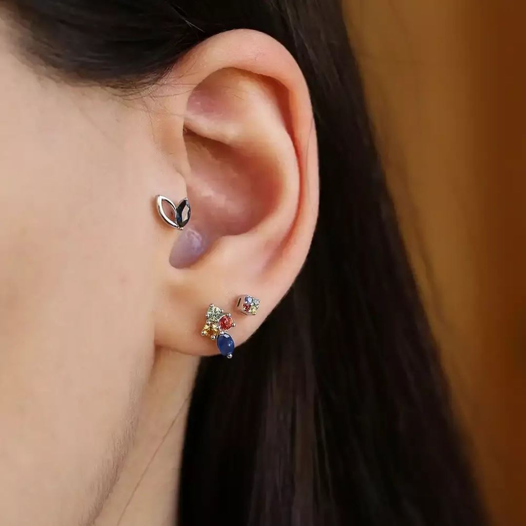 Frond Blue Safir Taşlı Beyaz Altın Piercing