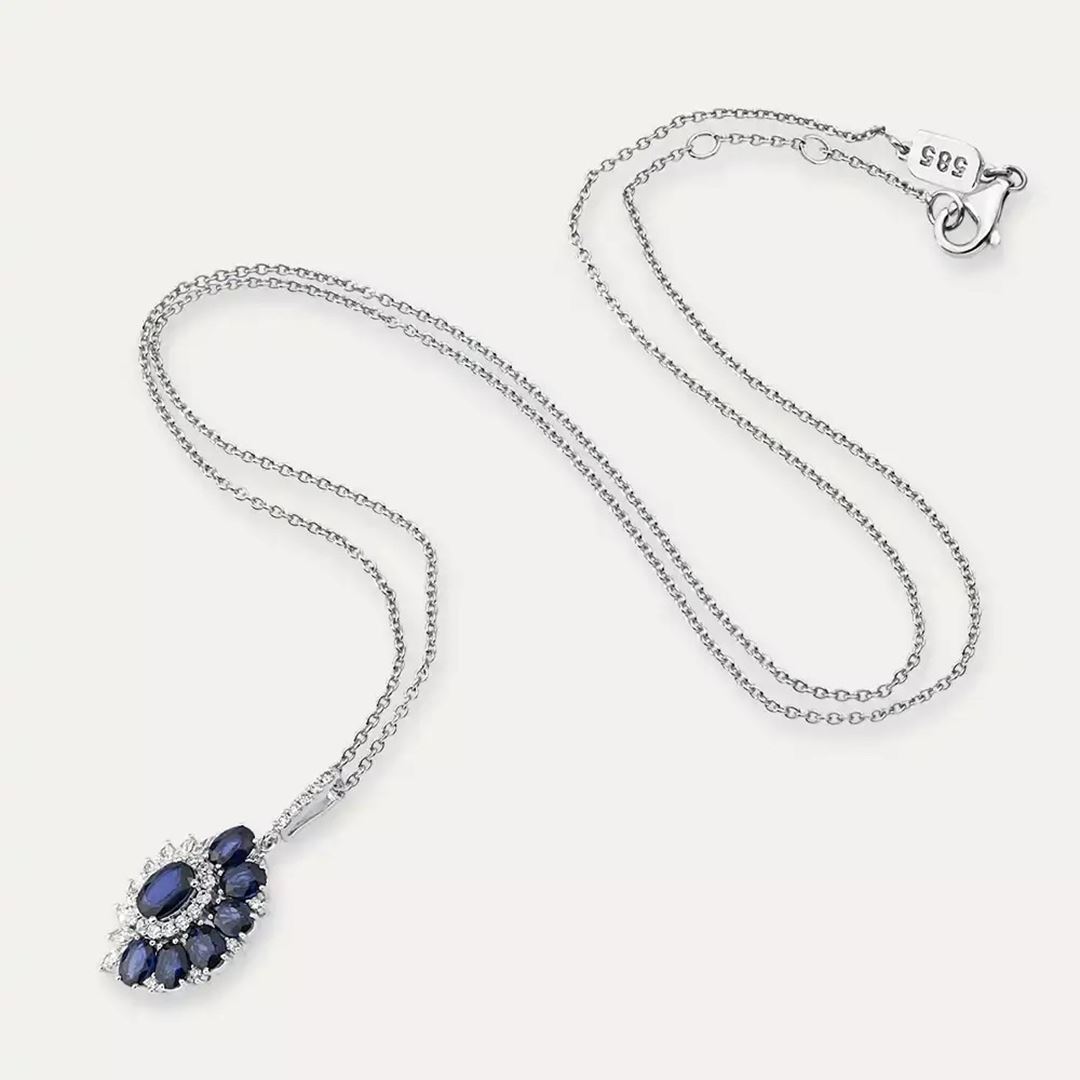 Nocta Safir ve Pırlanta Taşlı Beyaz Altın Kolye