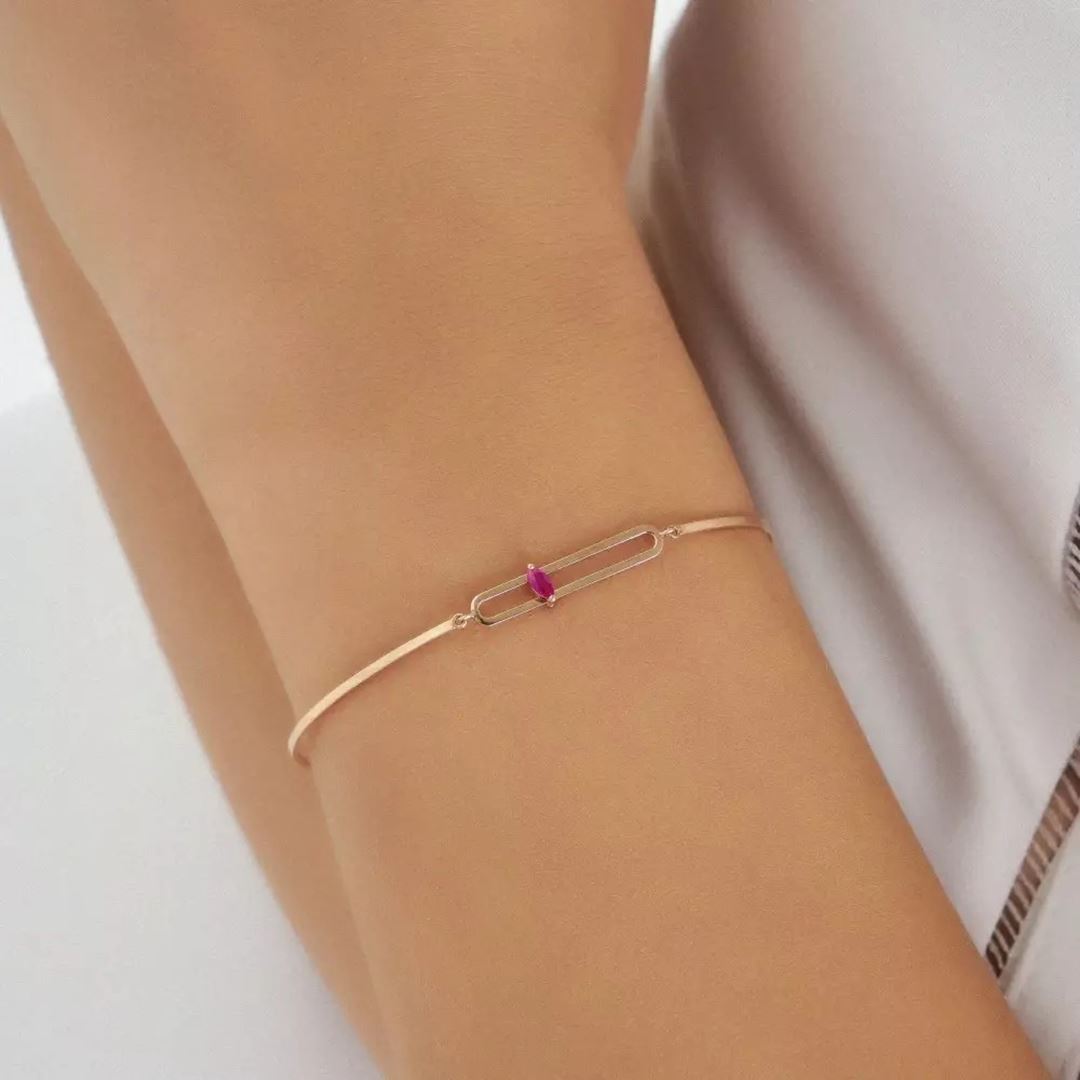 Mila Yakut Taşlı Rose Altın Bileklik