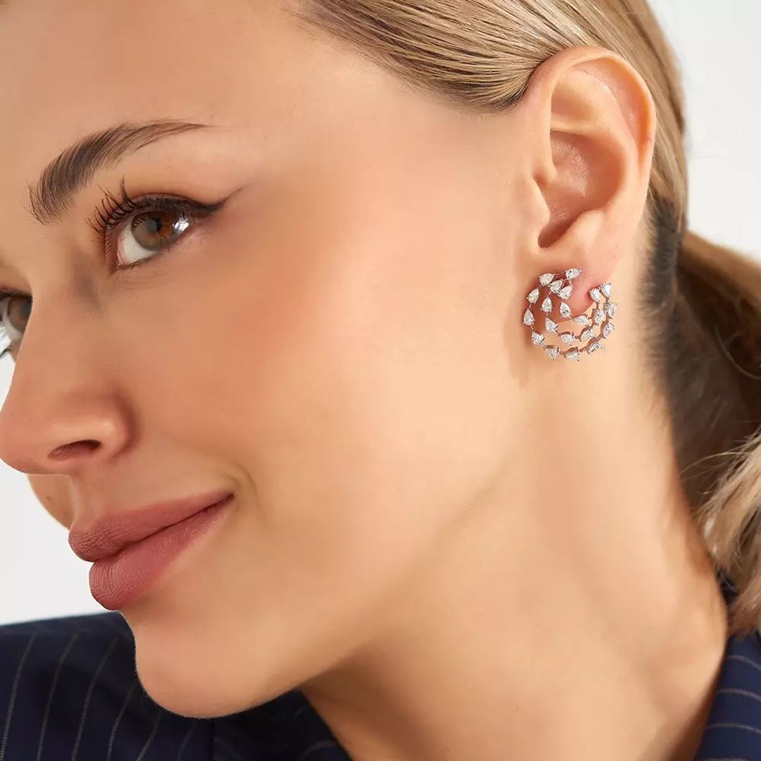 Sirav Pırlanta Taşlı Beyaz Altın Küpe