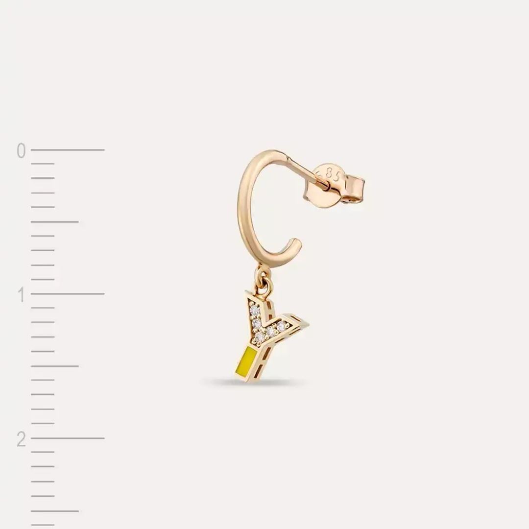 Y Harf Sarı Mineli ve Pırlanta Taşlı Tek Küpe