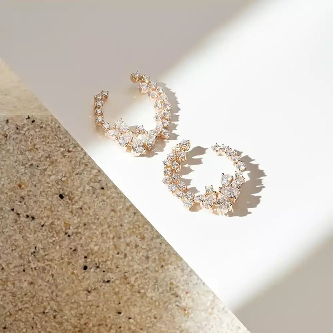 Solve Pırlanta Taşlı Rose Altın Küpe