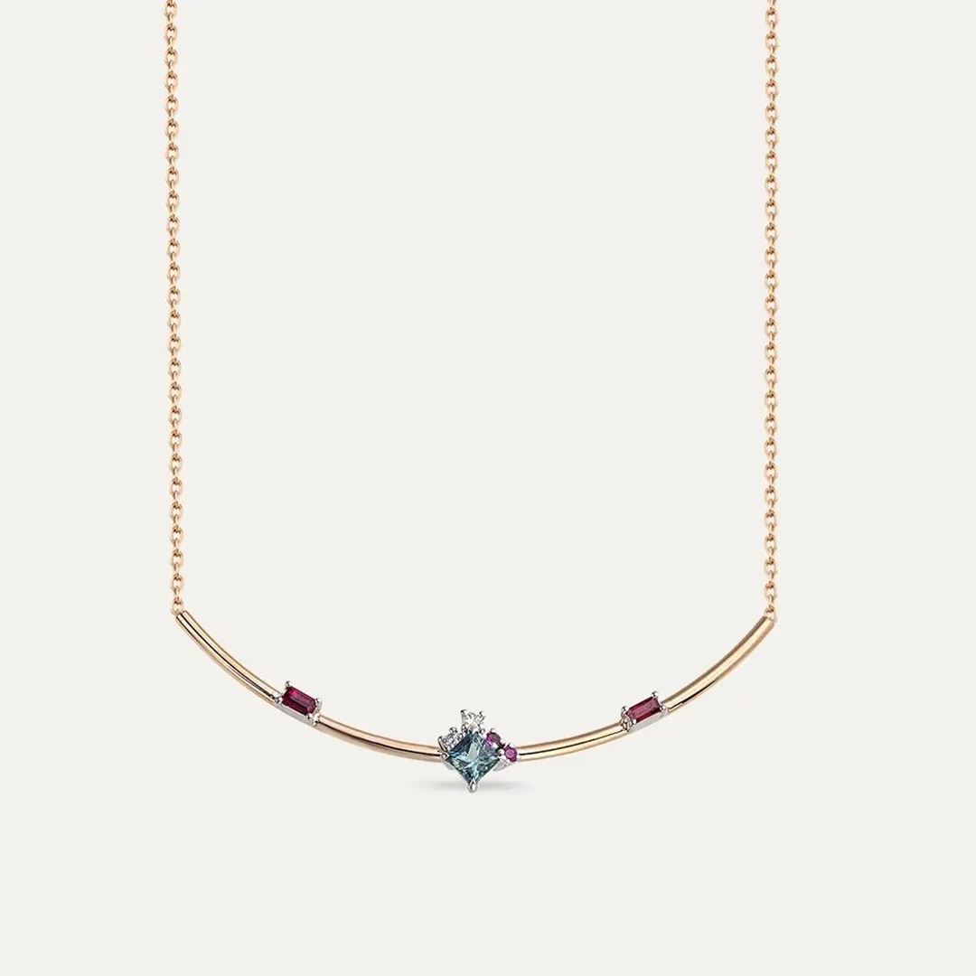 Zena Green Safir ve Yakut Taşlı Rose Altın Kolye