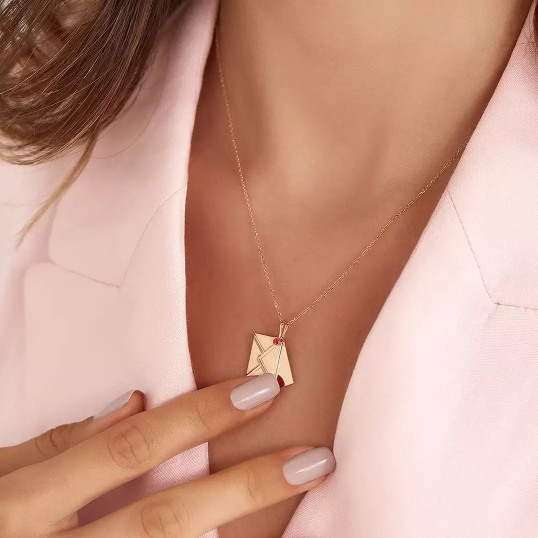 Envelope Orange Safir Taşlı Rose Altın Kolye