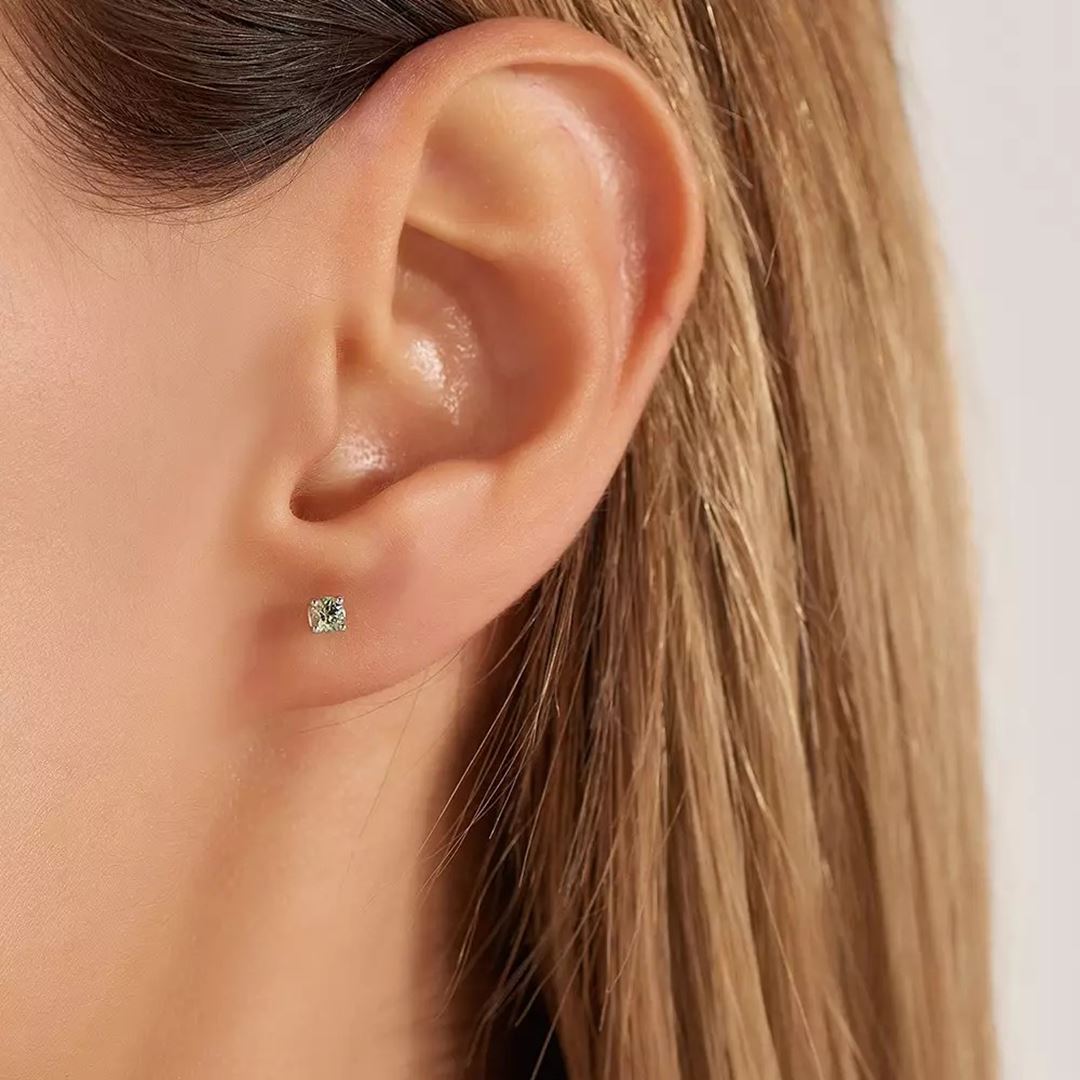 Paio Light Green Safir Taşlı Beyaz Altın Küpe