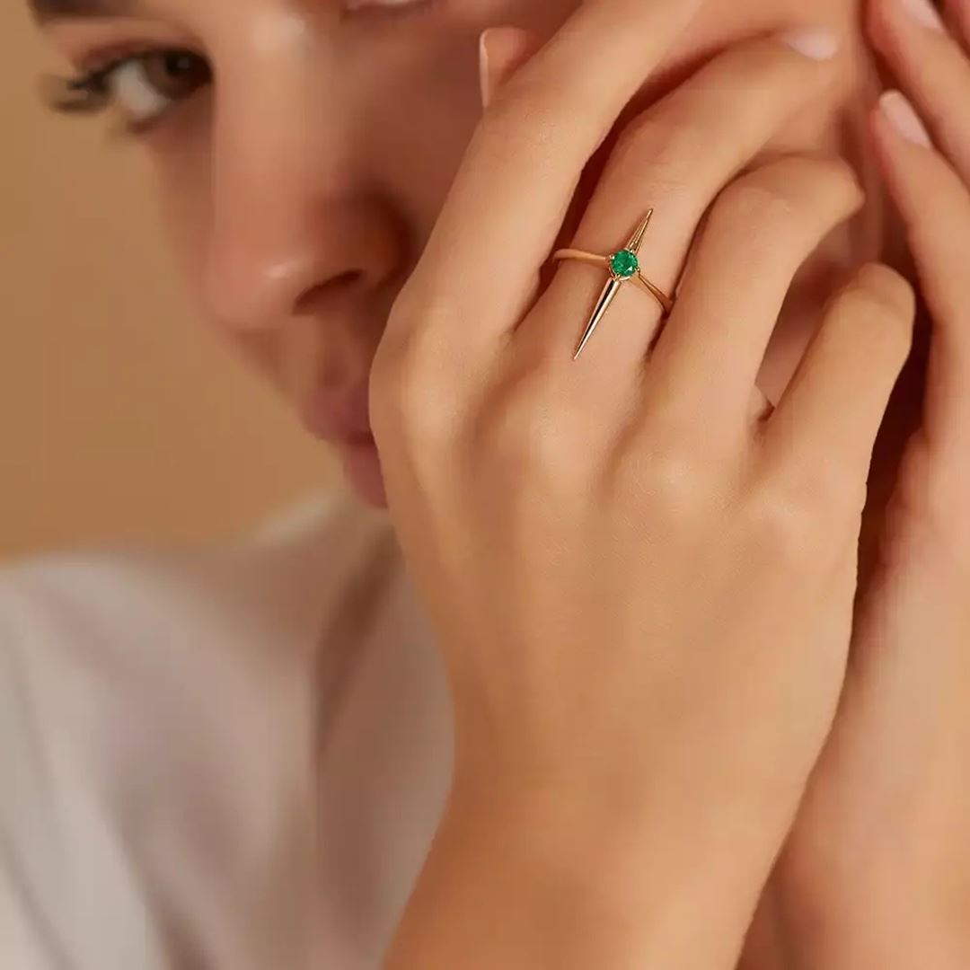 Filo 0.19 CT Zümrüt Taşlı Rose Altın Yüzük