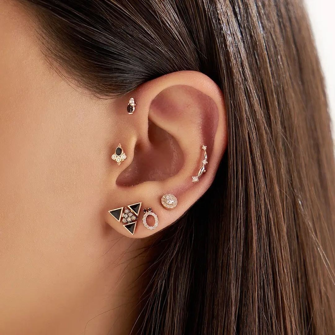 Ö Harf Pırlanta Taşlı Rose Altın Piercing